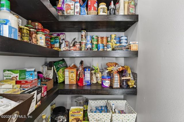 1722 RIVER PLANTATION Lane, Jacksonville, FL 32223