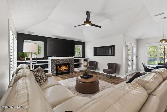 1722 RIVER PLANTATION Lane, Jacksonville, FL 32223