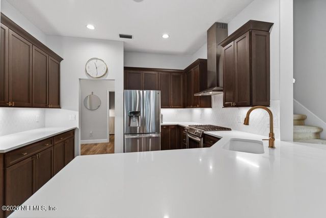 1722 RIVER PLANTATION Lane, Jacksonville, FL 32223