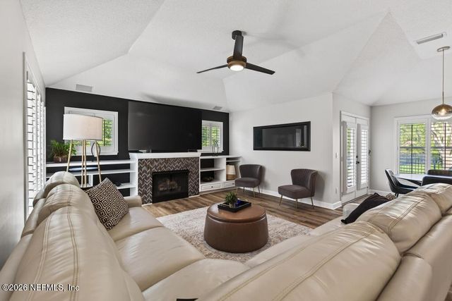 1722 RIVER PLANTATION Lane, Jacksonville, FL 32223