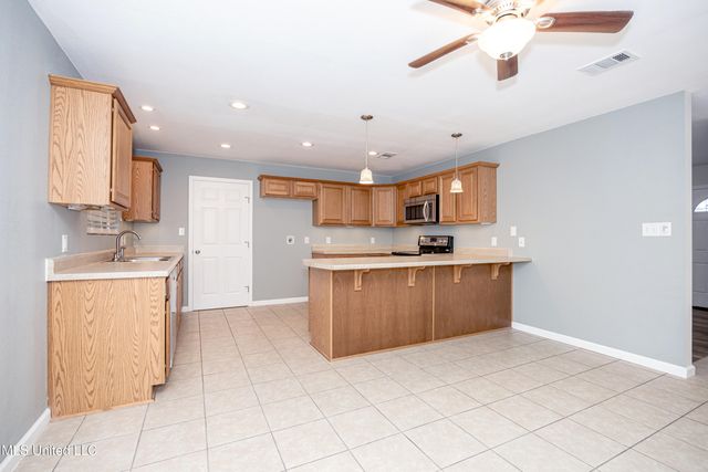 136 Gary Street, Gulfport, MS 39503