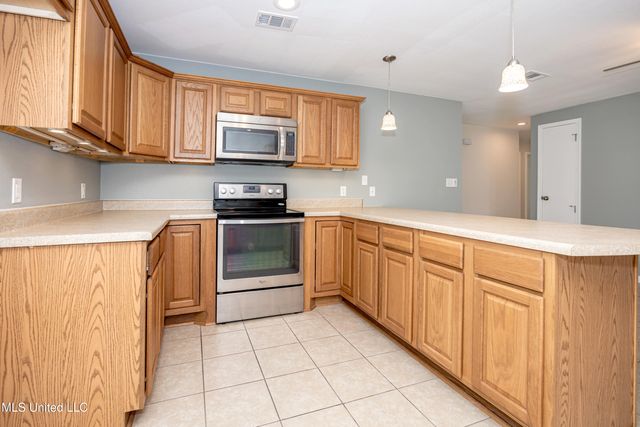 136 Gary Street, Gulfport, MS 39503