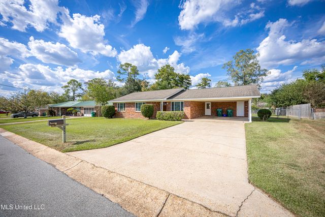 136 Gary Street, Gulfport, MS 39503
