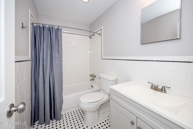 136 Gary Street, Gulfport, MS 39503