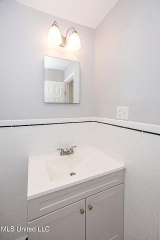136 Gary Street, Gulfport, MS 39503