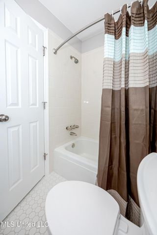 136 Gary Street, Gulfport, MS 39503