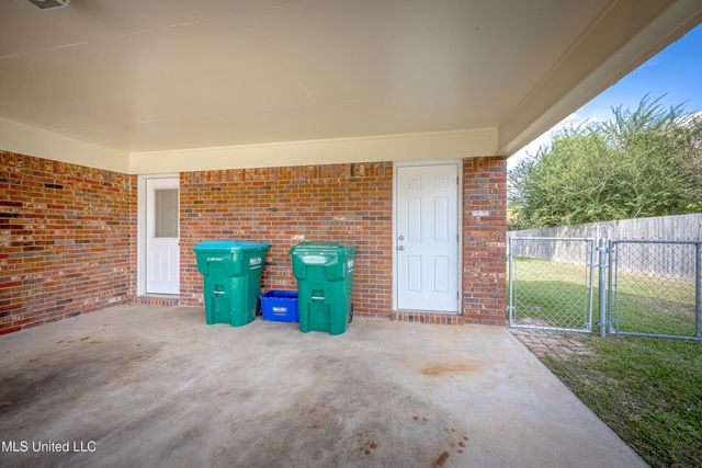 136 Gary Street, Gulfport, MS 39503