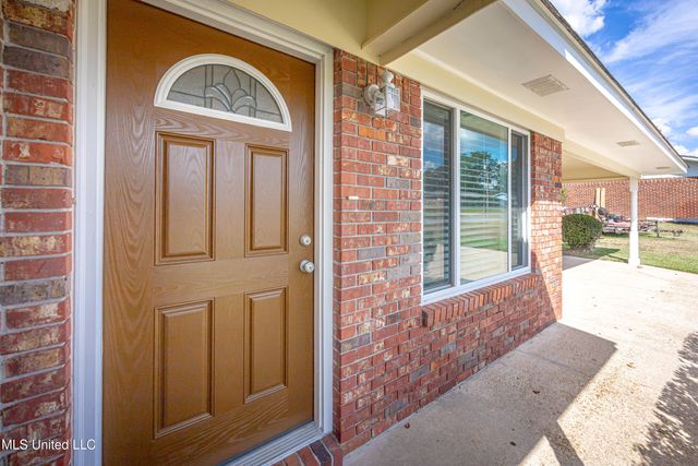 136 Gary Street, Gulfport, MS 39503