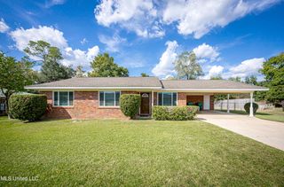 136 Gary Street, Gulfport, MS 39503