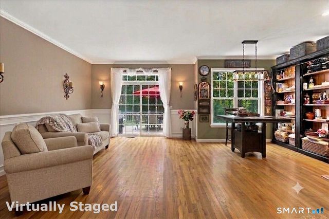 28 Woodcrest Lane 28, Danbury, CT 06810