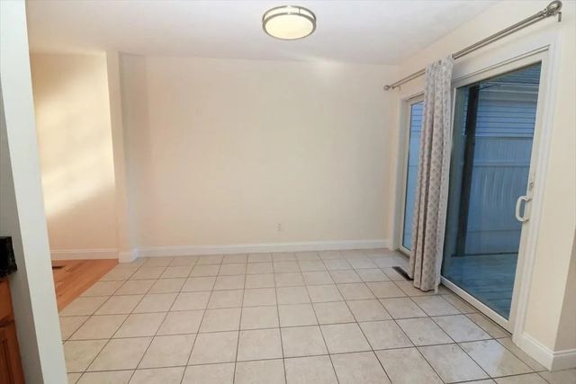 132 Howe St B, Natick, MA 01760