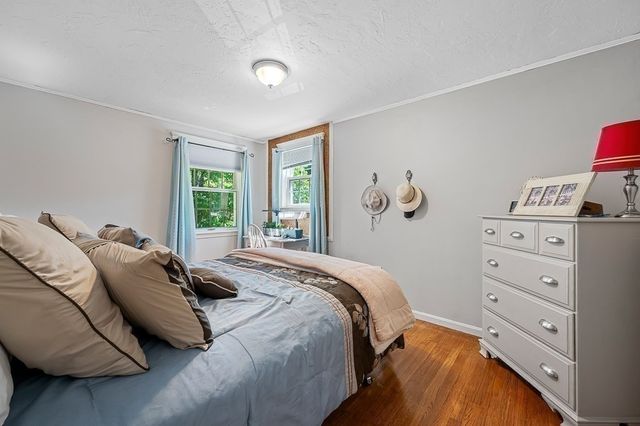 472 Central Tpke, Sutton, MA 01590