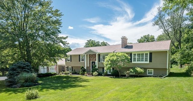 472 Central Tpke, Sutton, MA 01590