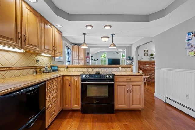 472 Central Tpke, Sutton, MA 01590