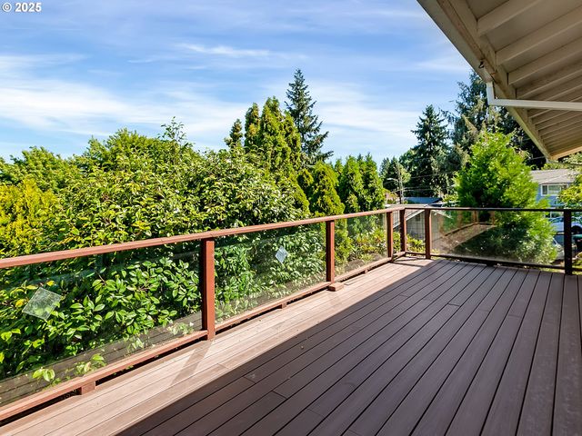 22805 Sw HIGHLAND Dr, Sherwood, OR 97140