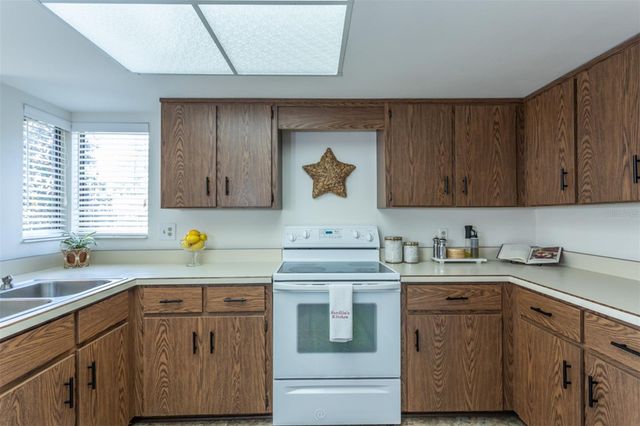 6 SALISBURY COURT 6, Palm Coast, FL 32137