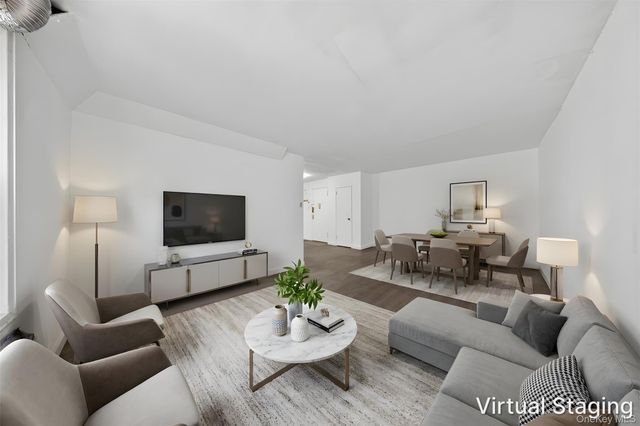 132-35 Sanford Avenue 408, Flushing, NY 11355