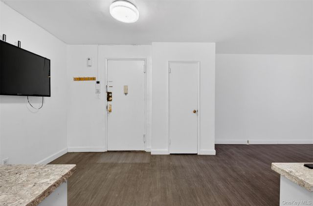 132-35 Sanford Avenue 408, Flushing, NY 11355