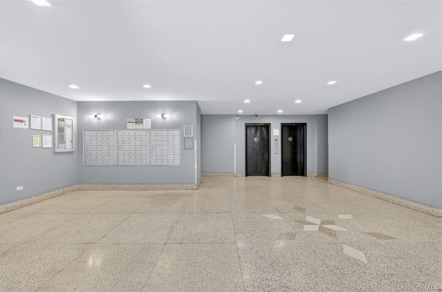 132-35 Sanford Avenue 408, Flushing, NY 11355
