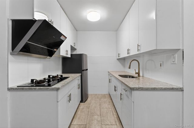 132-35 Sanford Avenue 408, Flushing, NY 11355