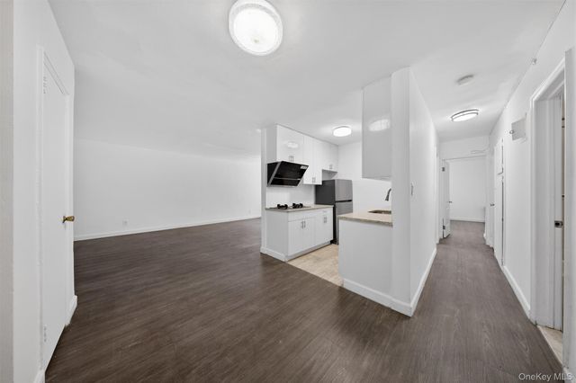 132-35 Sanford Avenue 408, Flushing, NY 11355