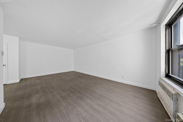 132-35 Sanford Avenue 408, Flushing, NY 11355