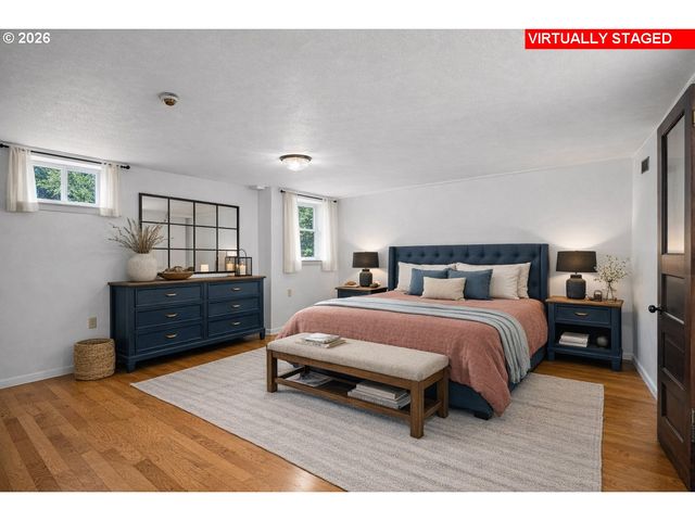 9685 Nw SAINT HELENS Rd, Portland, OR 97231