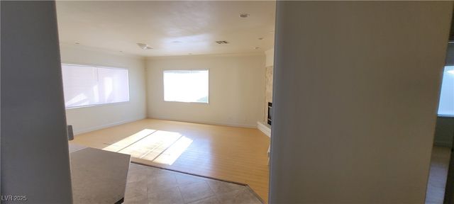 5147 VILLA VECCHIO Court 0, Las Vegas, NV 89141