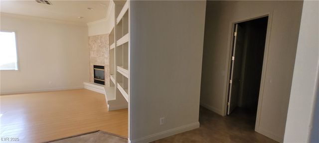 5147 VILLA VECCHIO Court 0, Las Vegas, NV 89141