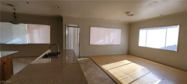 5147 VILLA VECCHIO Court 0, Las Vegas, NV 89141