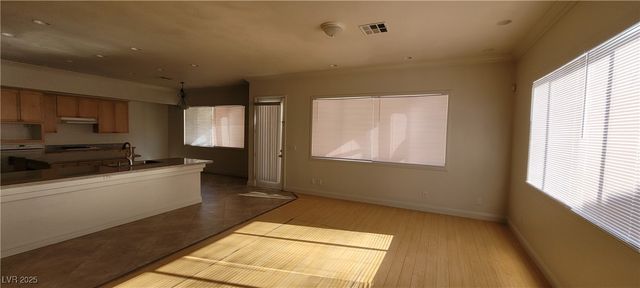 5147 VILLA VECCHIO Court 0, Las Vegas, NV 89141