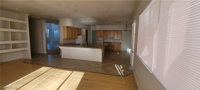 5147 VILLA VECCHIO Court 0, Las Vegas, NV 89141