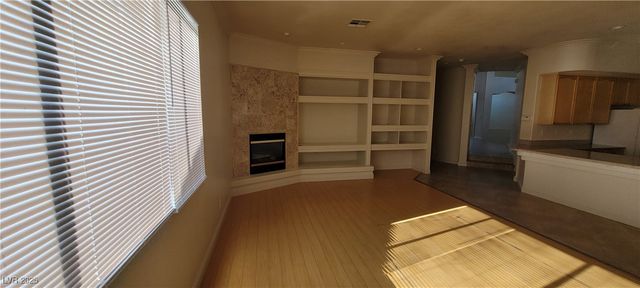 5147 VILLA VECCHIO Court 0, Las Vegas, NV 89141