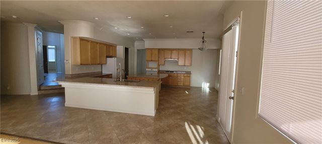 5147 VILLA VECCHIO Court 0, Las Vegas, NV 89141