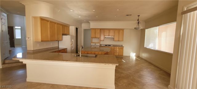 5147 VILLA VECCHIO Court 0, Las Vegas, NV 89141