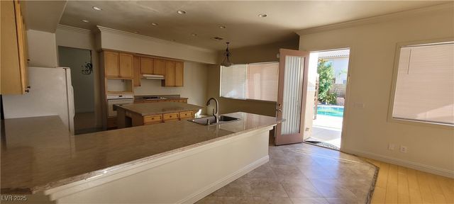 5147 VILLA VECCHIO Court 0, Las Vegas, NV 89141