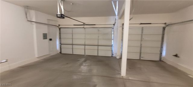 5147 VILLA VECCHIO Court 0, Las Vegas, NV 89141