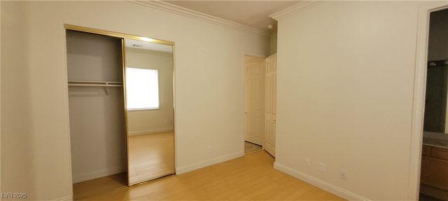 5147 VILLA VECCHIO Court 0, Las Vegas, NV 89141