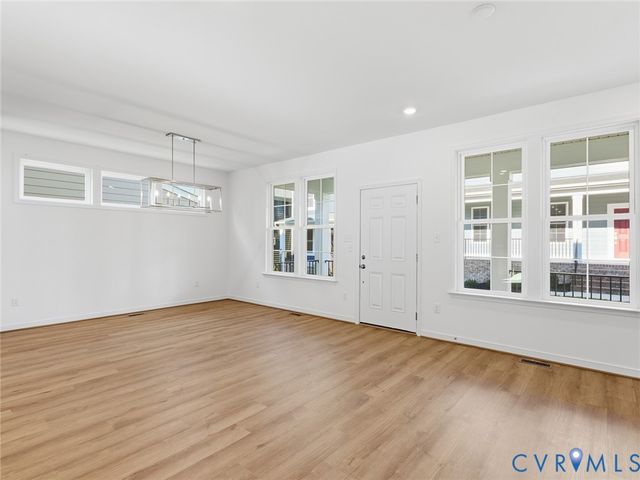 16206 Dogwood Tree Ct, Chesterfield, VA 23832