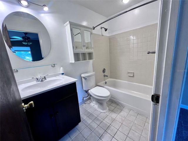 2735 SW 35TH PLACE 2004, Gainesville, FL 32608