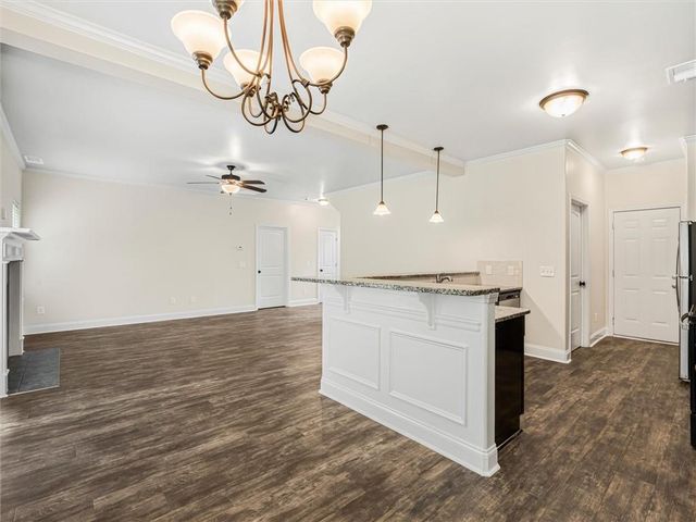 525 Trousseau Lane, Mcdonough, GA 30252