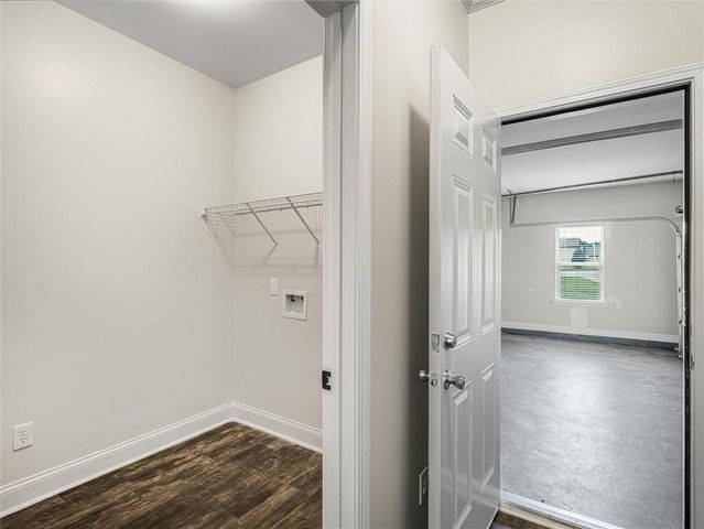 525 Trousseau Lane, Mcdonough, GA 30252