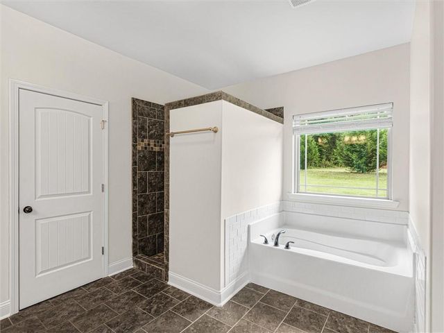 525 Trousseau Lane, Mcdonough, GA 30252