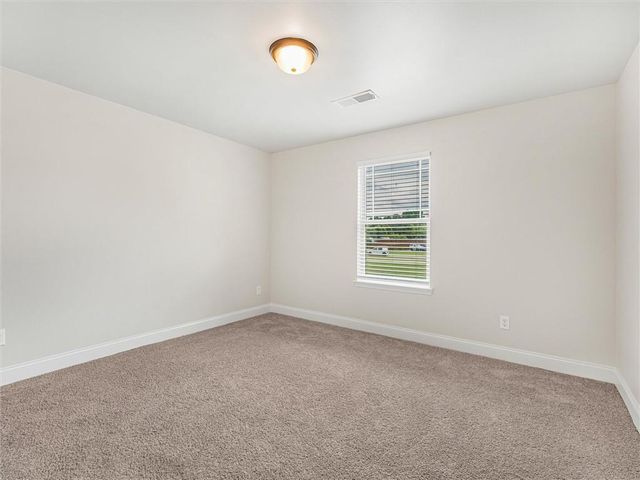 525 Trousseau Lane, Mcdonough, GA 30252