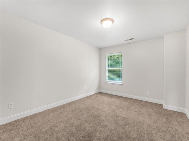 525 Trousseau Lane, Mcdonough, GA 30252