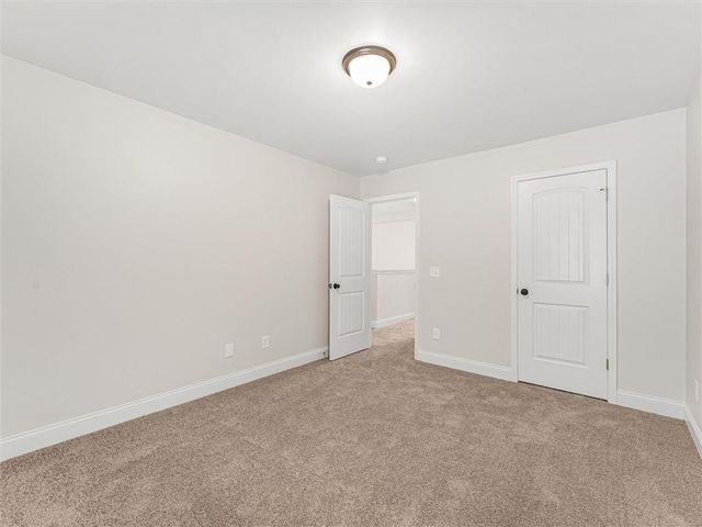 525 Trousseau Lane, Mcdonough, GA 30252
