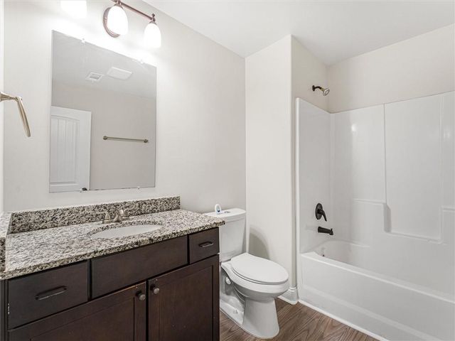 525 Trousseau Lane, Mcdonough, GA 30252