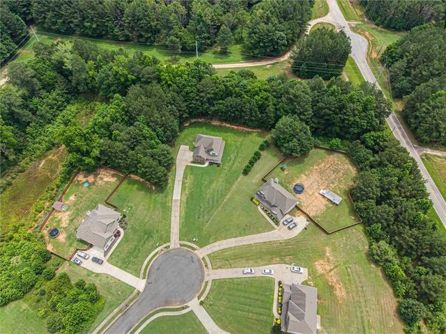 525 Trousseau Lane, Mcdonough, GA 30252