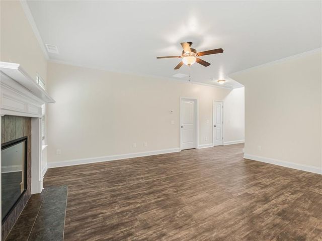 525 Trousseau Lane, Mcdonough, GA 30252