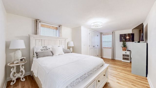 21 Lake Shore Dr, New Concord, KY 42076